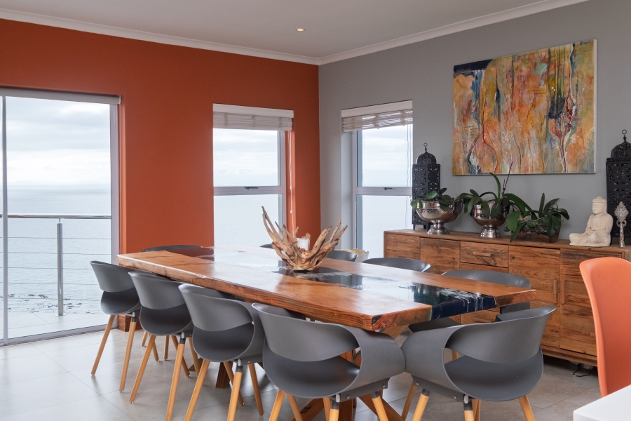 5 Bedroom Property for Sale in Murdock Valley Western Cape
